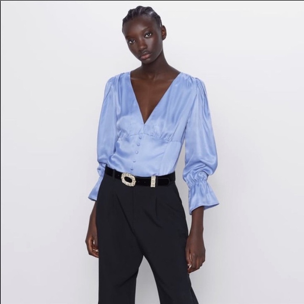 🛑SOLD🛑 Zara Satin Effect Button Top Long Sleeve Top Periwinkle - Picture 3 of 12